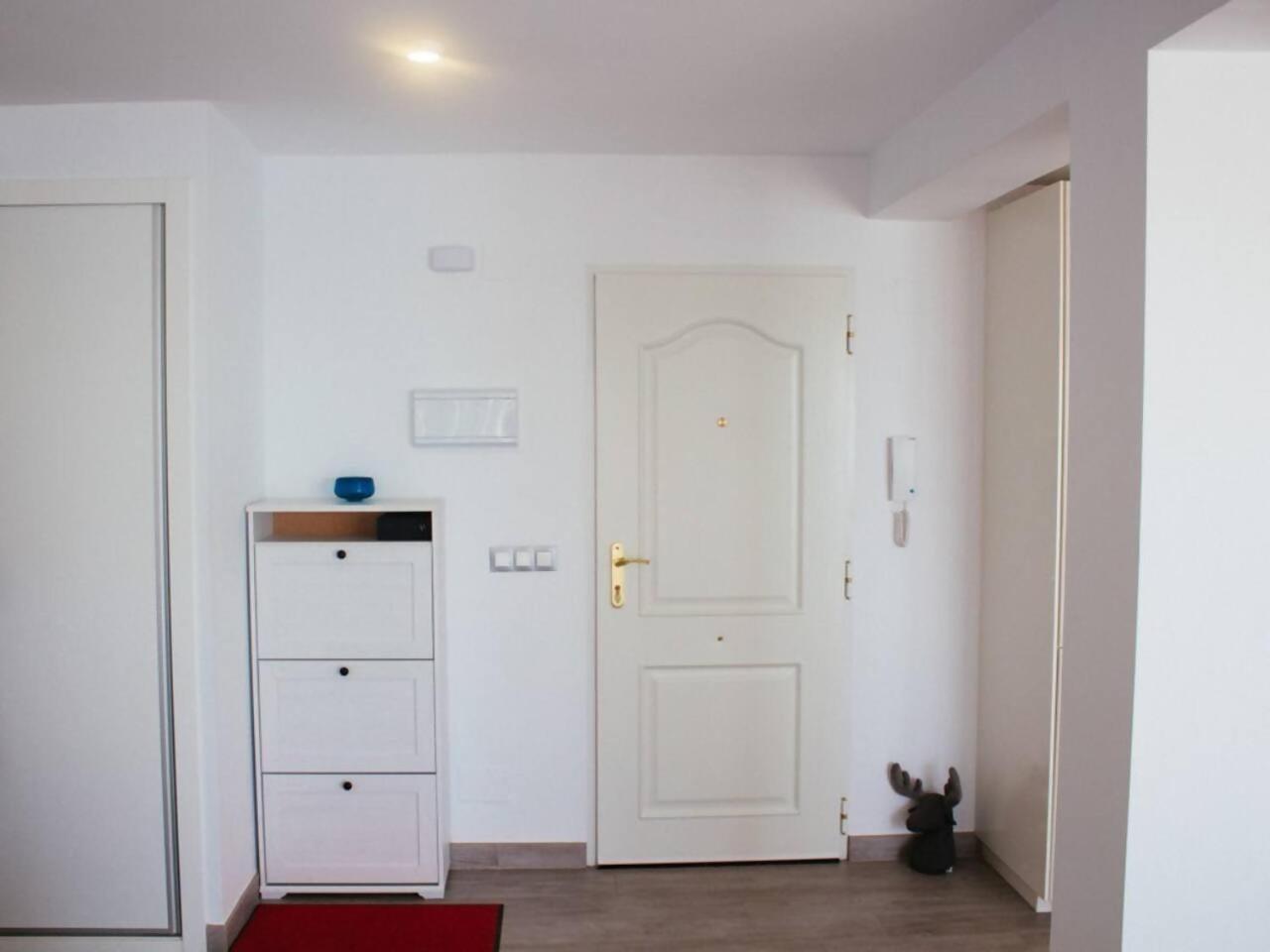 アルガロボ・コスタLoft En Residencial 1ª Linea Con Piscinaアパートメント エクステリア 写真