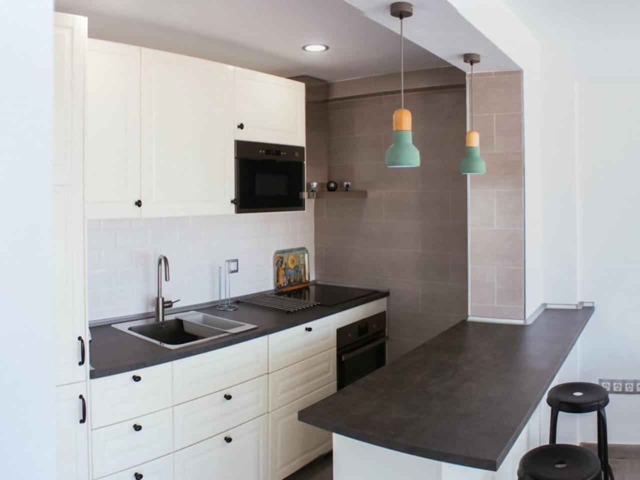 アルガロボ・コスタLoft En Residencial 1ª Linea Con Piscinaアパートメント エクステリア 写真