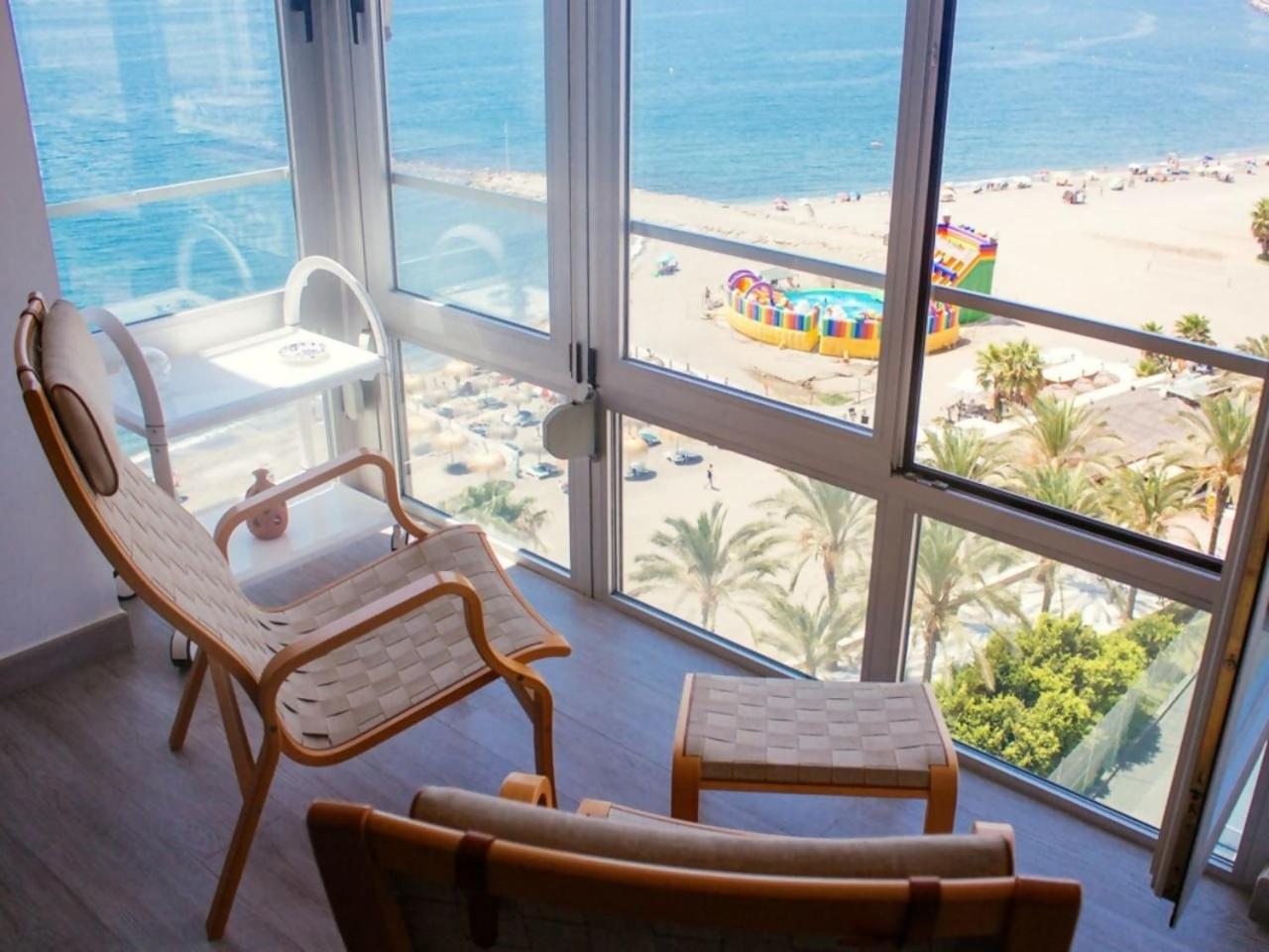 アルガロボ・コスタLoft En Residencial 1ª Linea Con Piscinaアパートメント エクステリア 写真