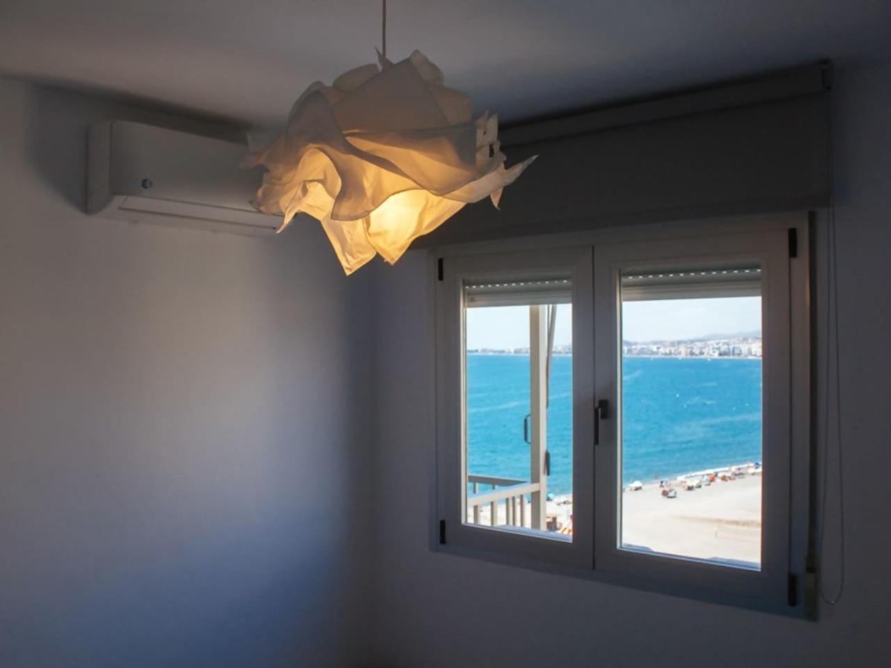 アルガロボ・コスタLoft En Residencial 1ª Linea Con Piscinaアパートメント エクステリア 写真