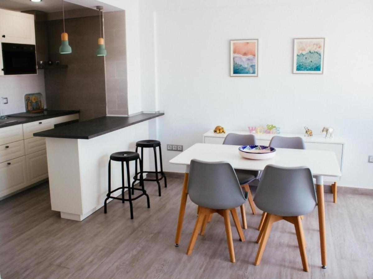 アルガロボ・コスタLoft En Residencial 1ª Linea Con Piscinaアパートメント エクステリア 写真